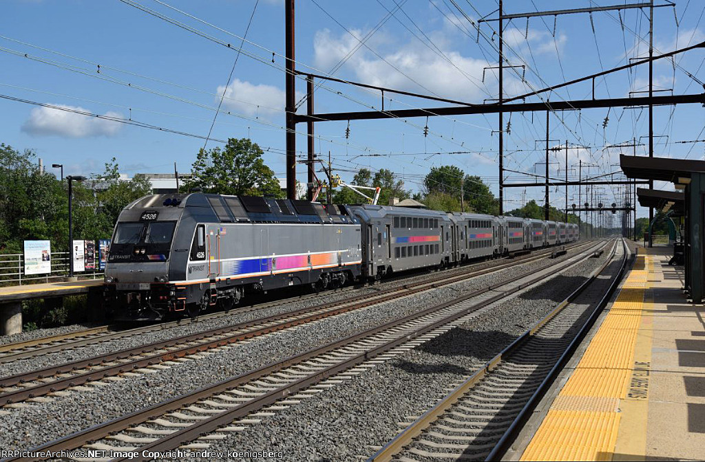 NJT 4526